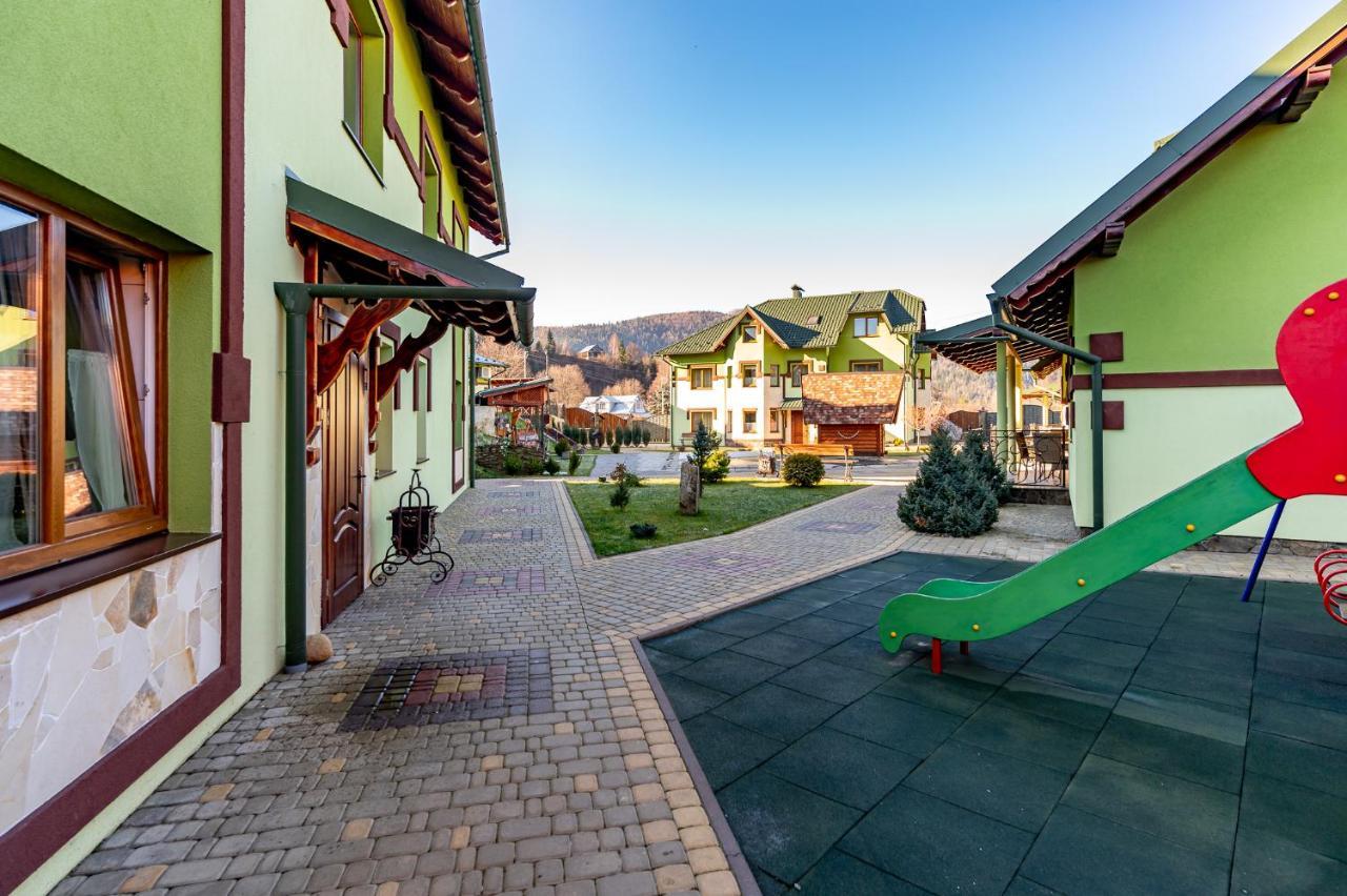 Emerald House Mykulytschyn Exterior foto