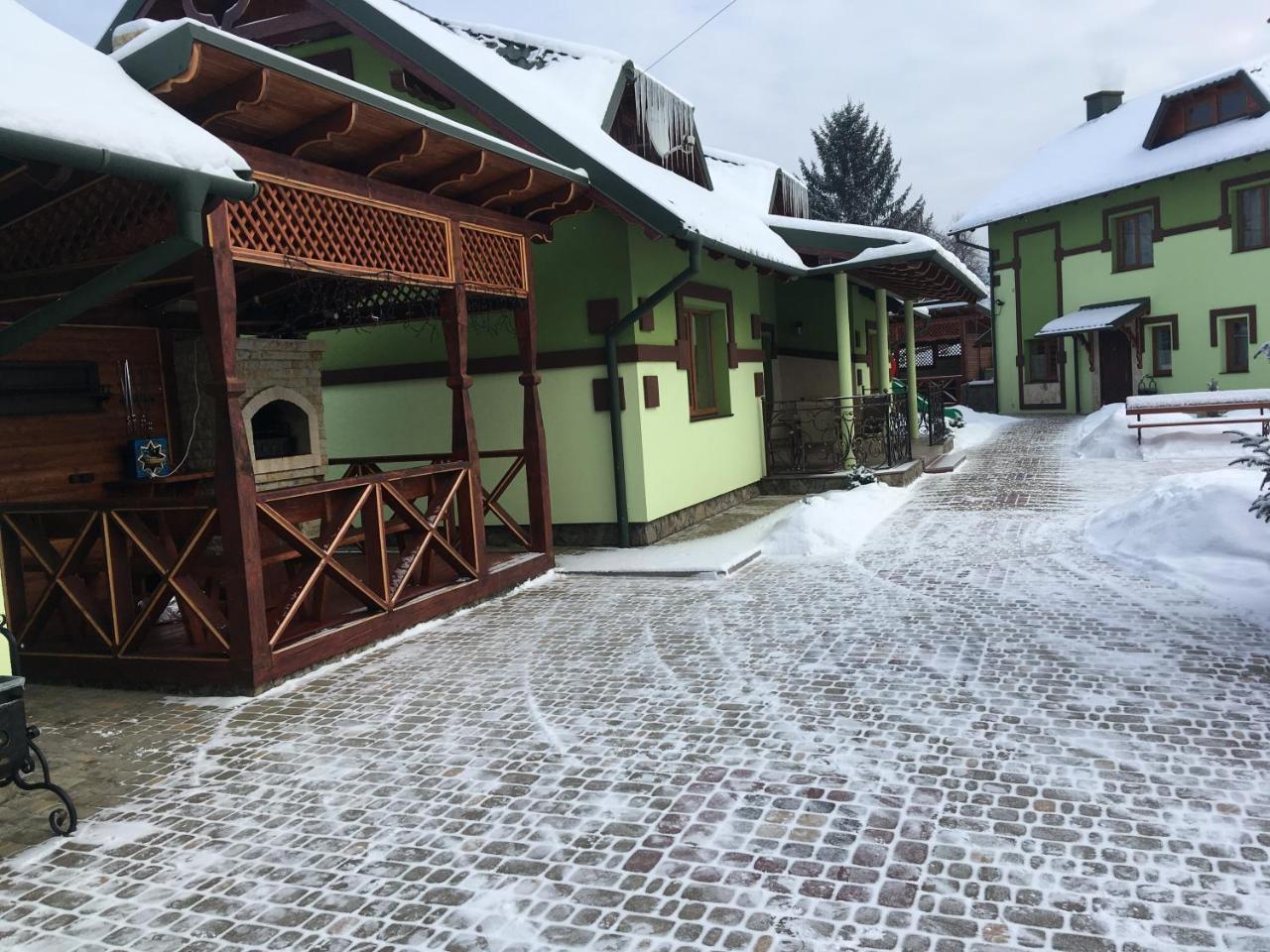 Emerald House Mykulytschyn Exterior foto